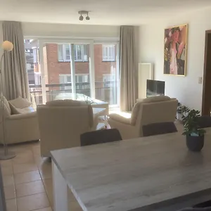 Ruim Zonnig Op 50m Apartment Ostende